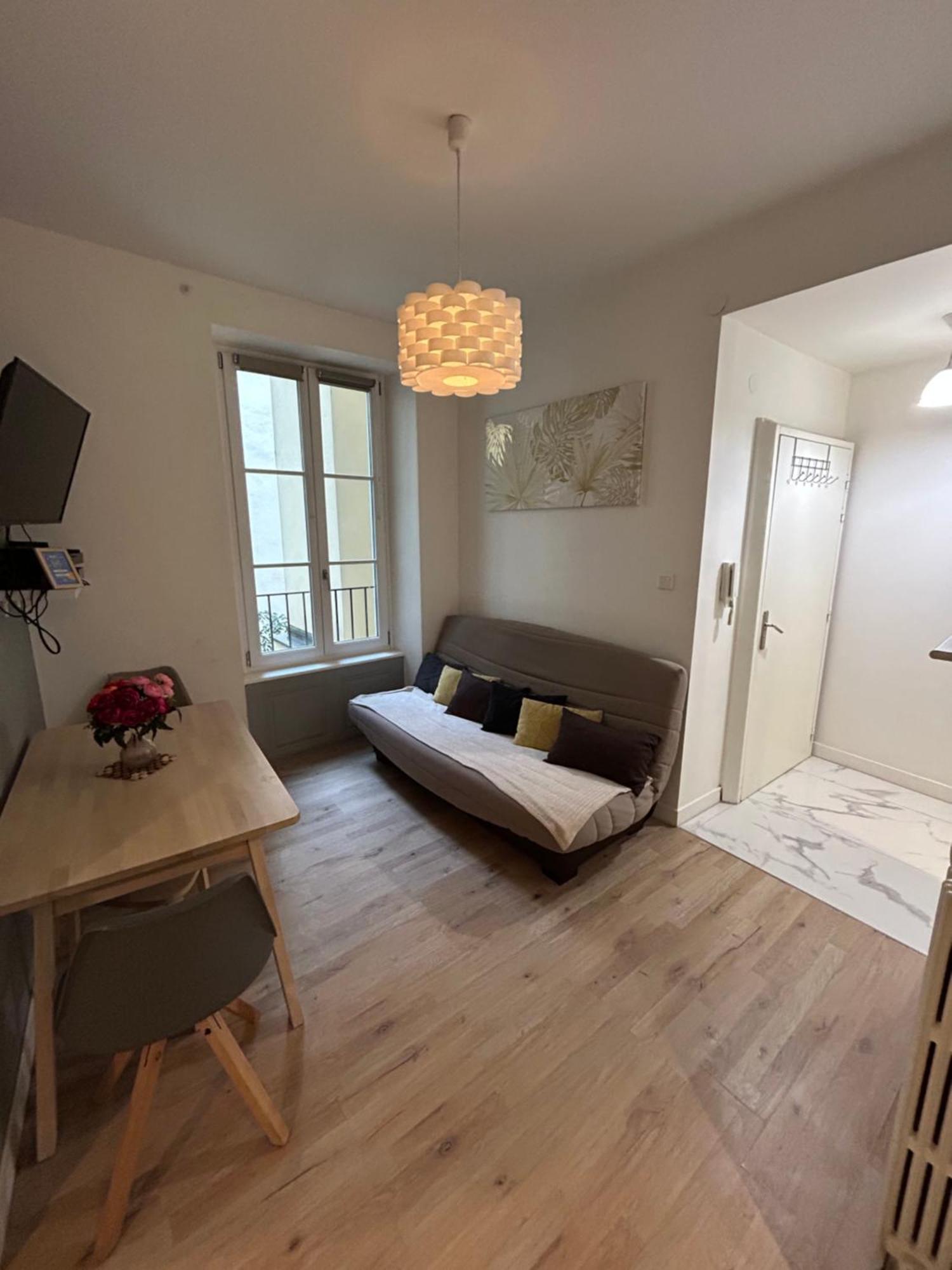 Logement Au Centre De Strasbourg Exterior foto